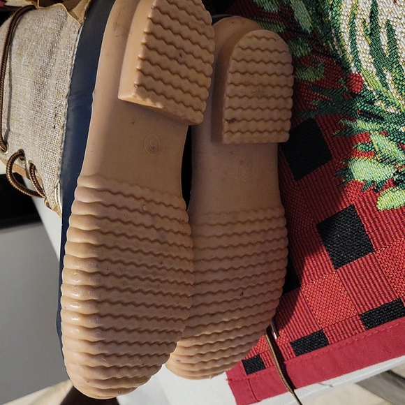 MarleyLily Rain boots - Picture 7 of 7